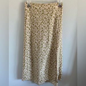 Daytrip Floral Print Midi Skirt